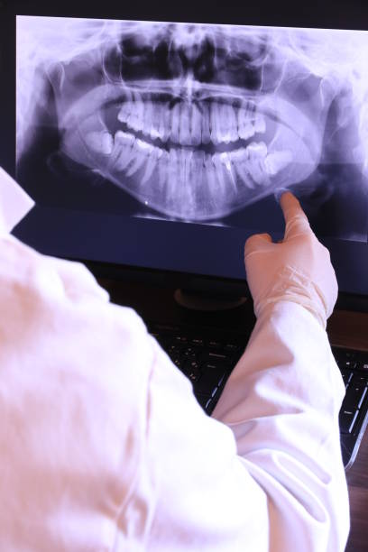 Best Weekend Emergency Dentist in Fairbank, IA